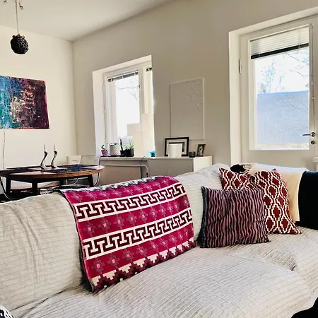 Cozy In Kaepylae Apartment *